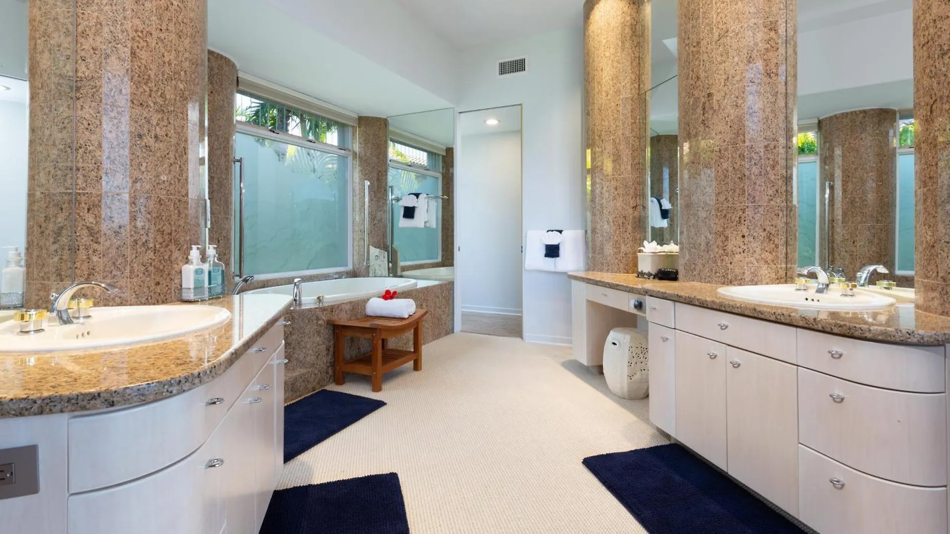 別荘 Champion View Retreat Contemporary 3Br Estate Home With Champion Views ワイコロアビレッジ 米国